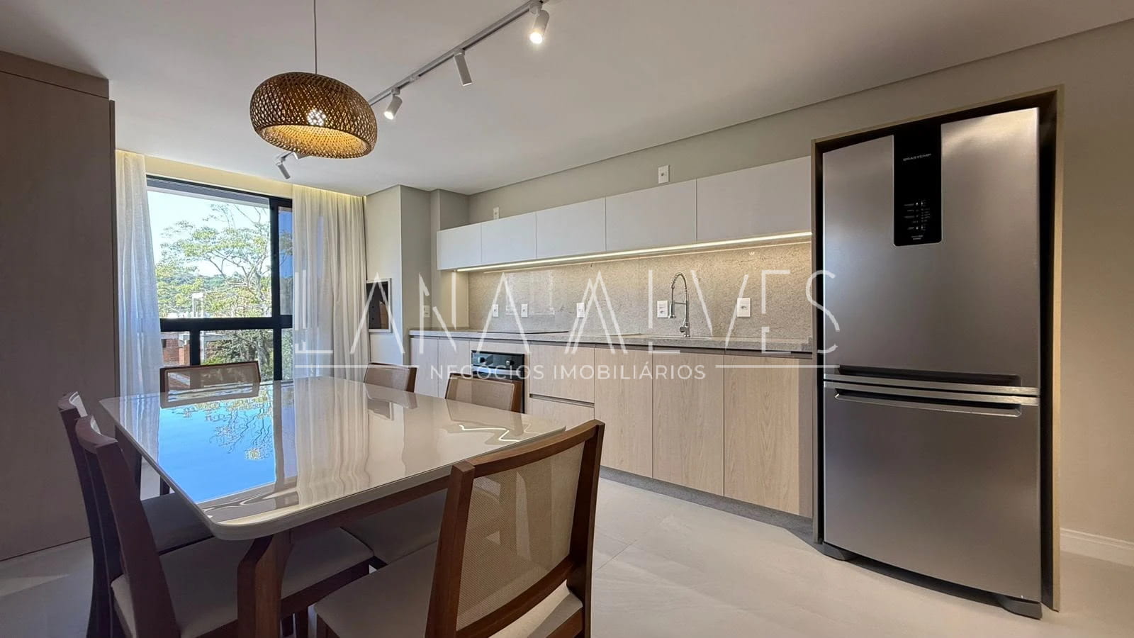 Apartamento, 2 quartos, 72 m² - Foto 2