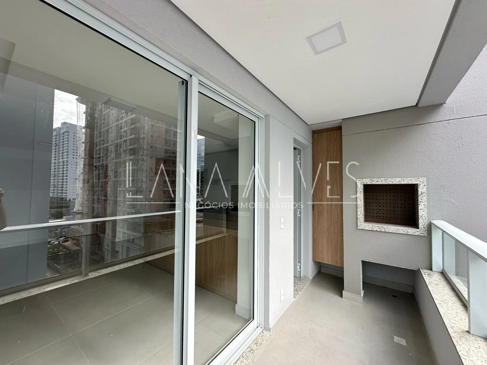 Apartamento, 2 quartos, 71 m² - Foto 2