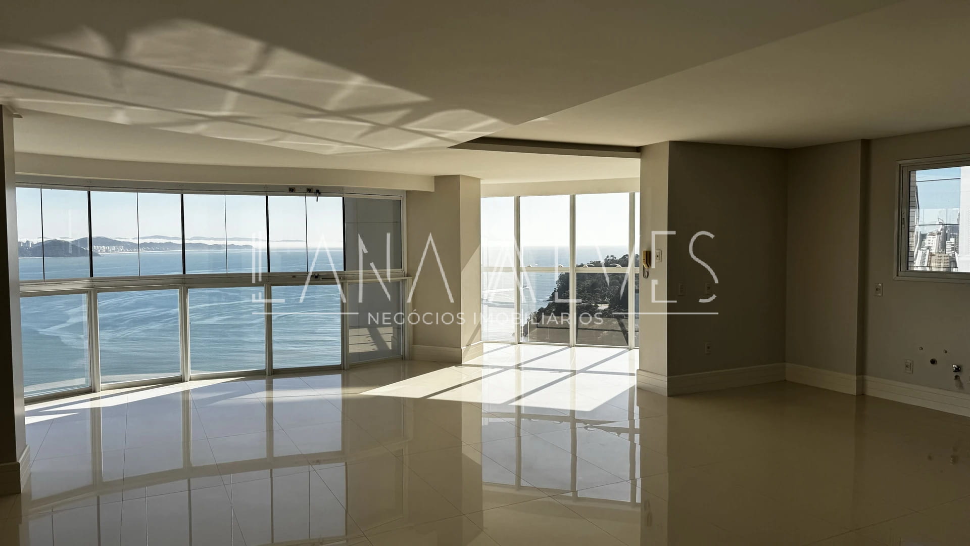 Apartamento, 4 quartos, 237 m² - Foto 3