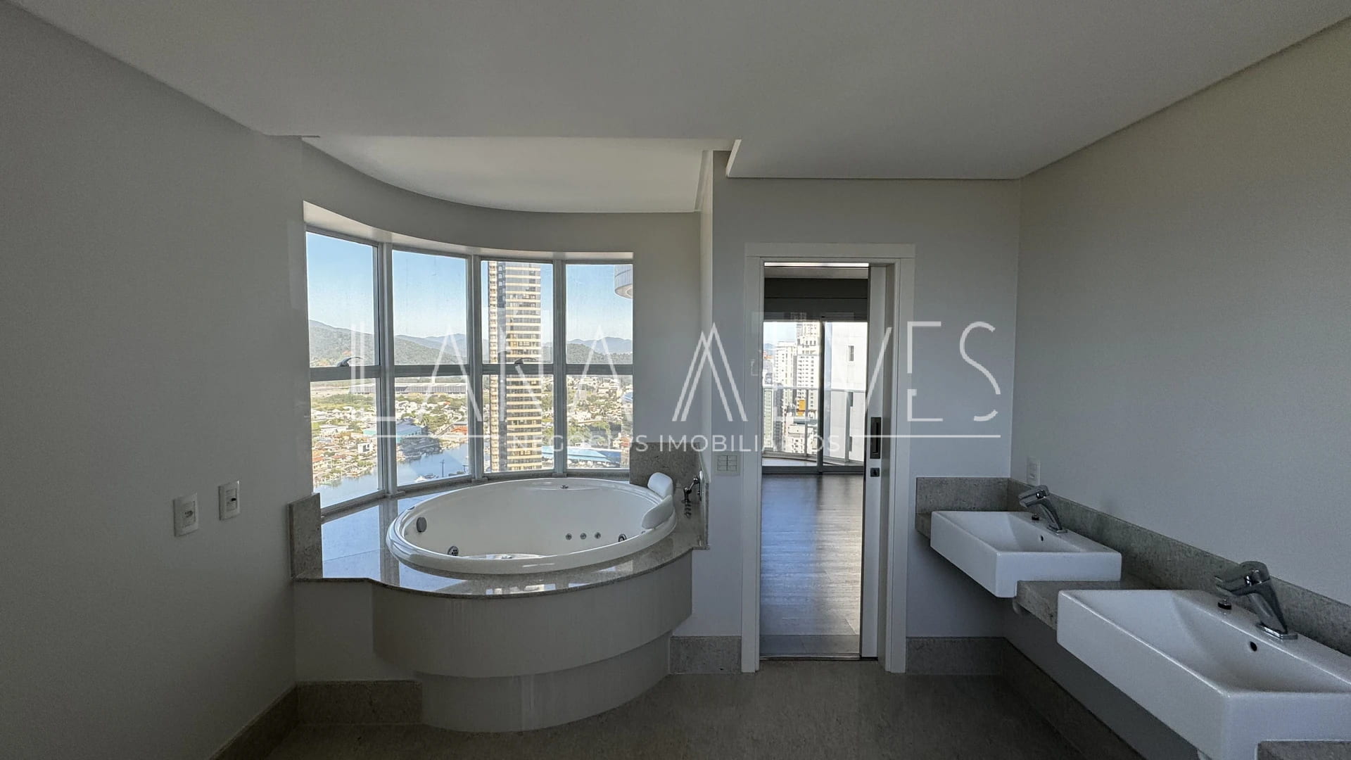 Apartamento, 4 quartos, 237 m² - Foto 8