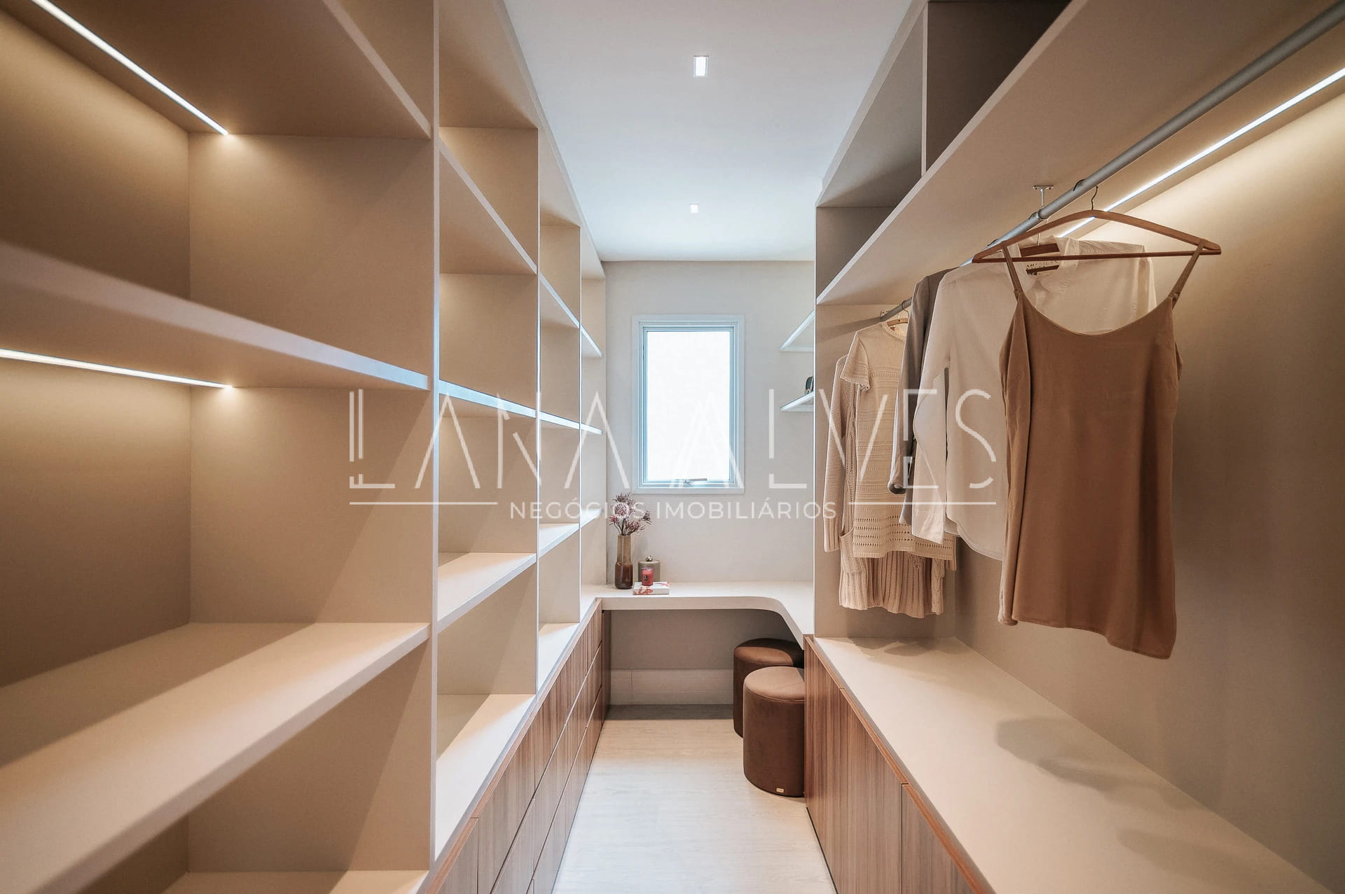 Apartamento, 4 quartos, 237 m² - Foto 3