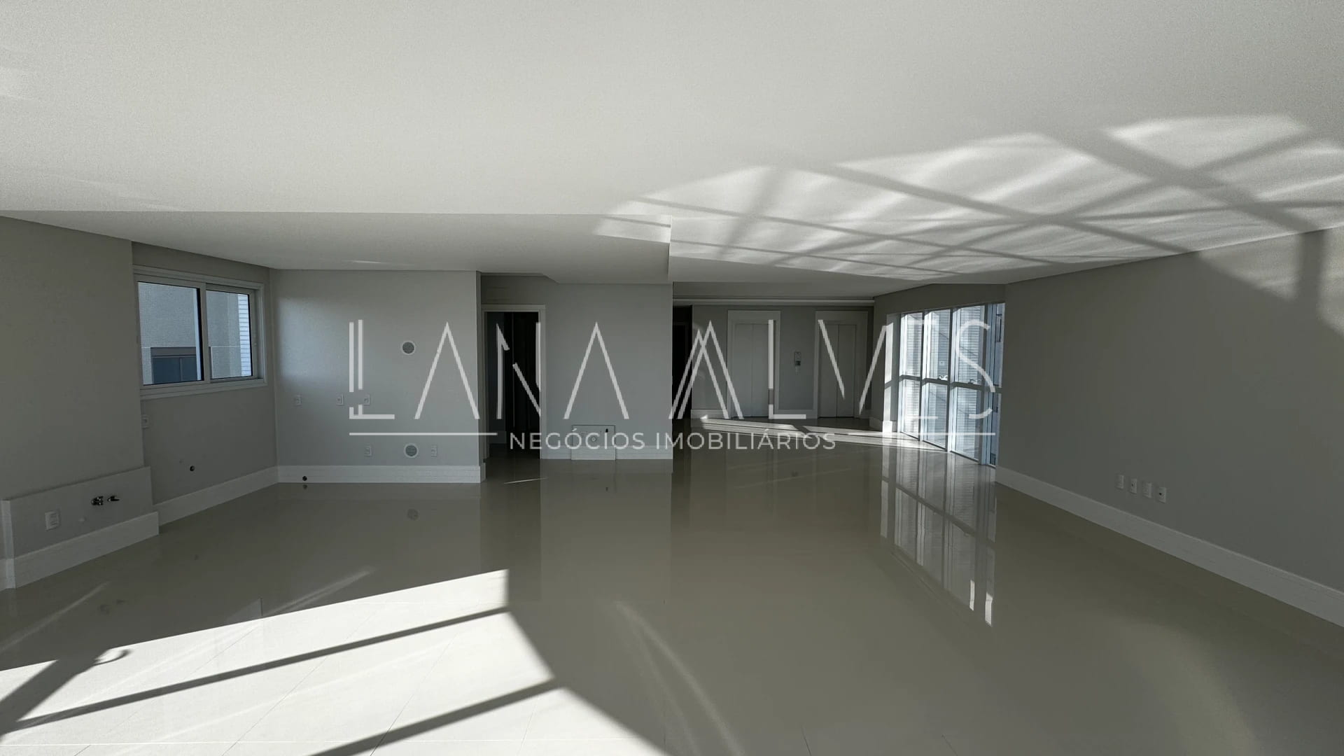 Apartamento, 4 quartos, 237 m² - Foto 11