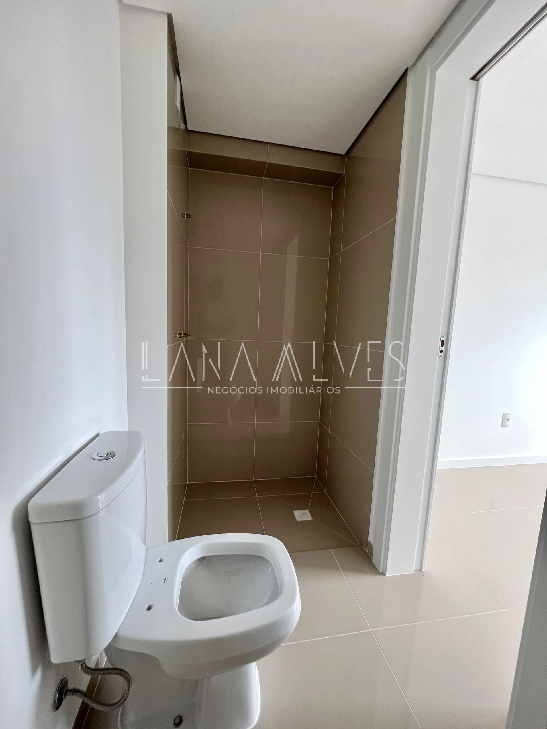 Apartamento, 3 quartos, 77 m² - Foto 2