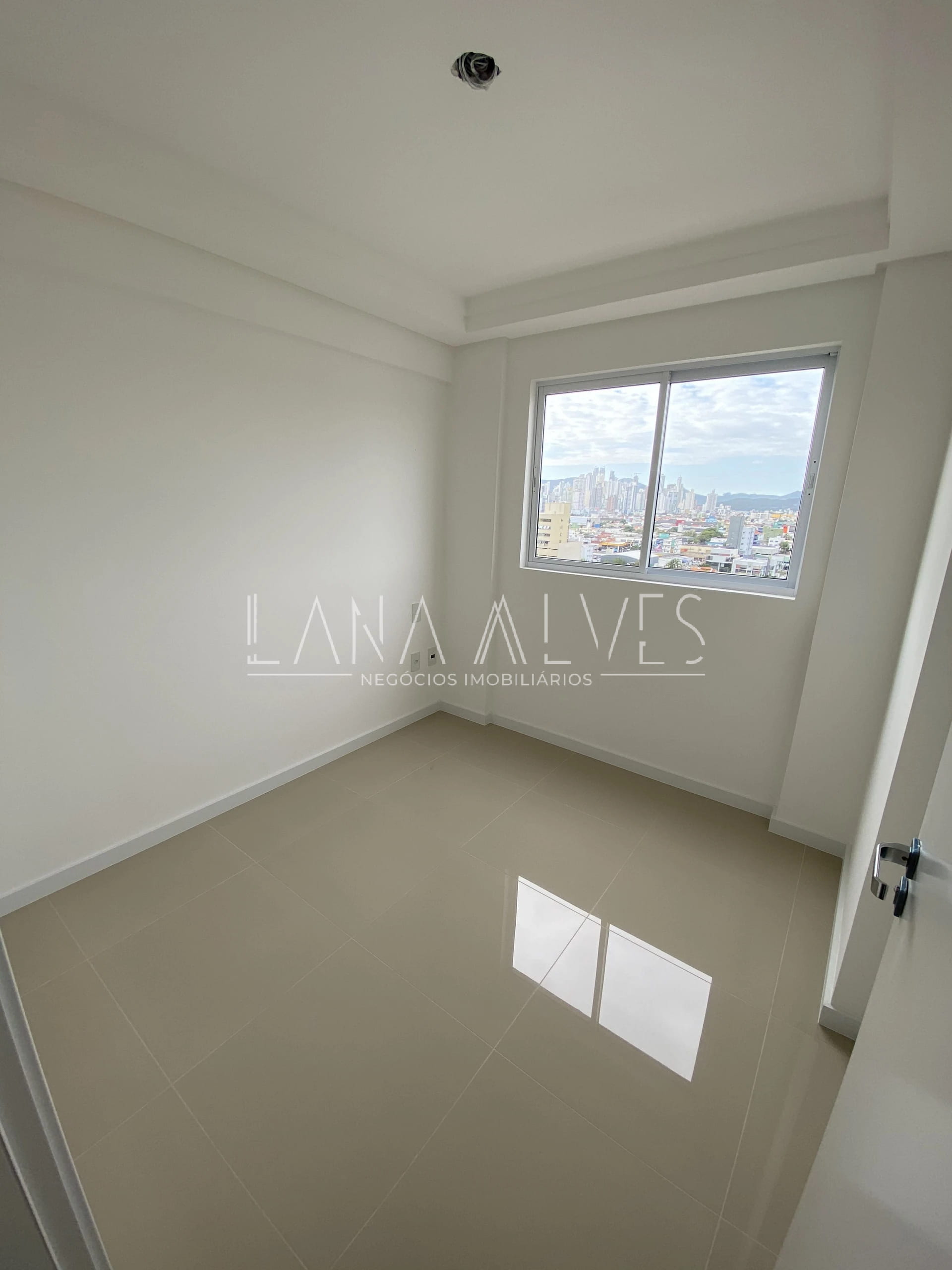 Apartamento, 3 quartos, 77 m² - Foto 4