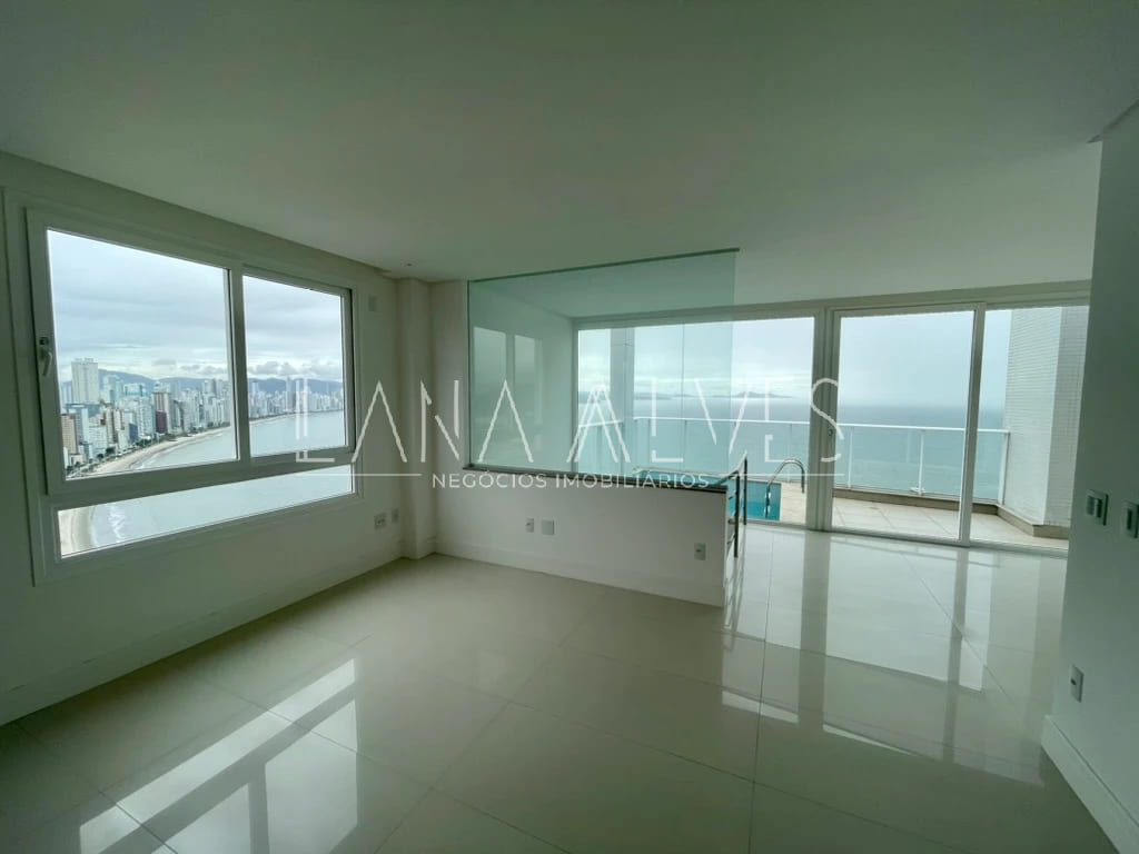 Cobertura, 4 quartos, 350 m² - Foto 2