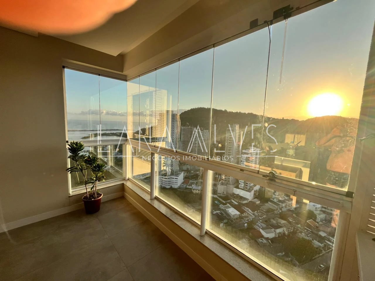 Apartamento, 2 quartos, 82 m² - Foto 1