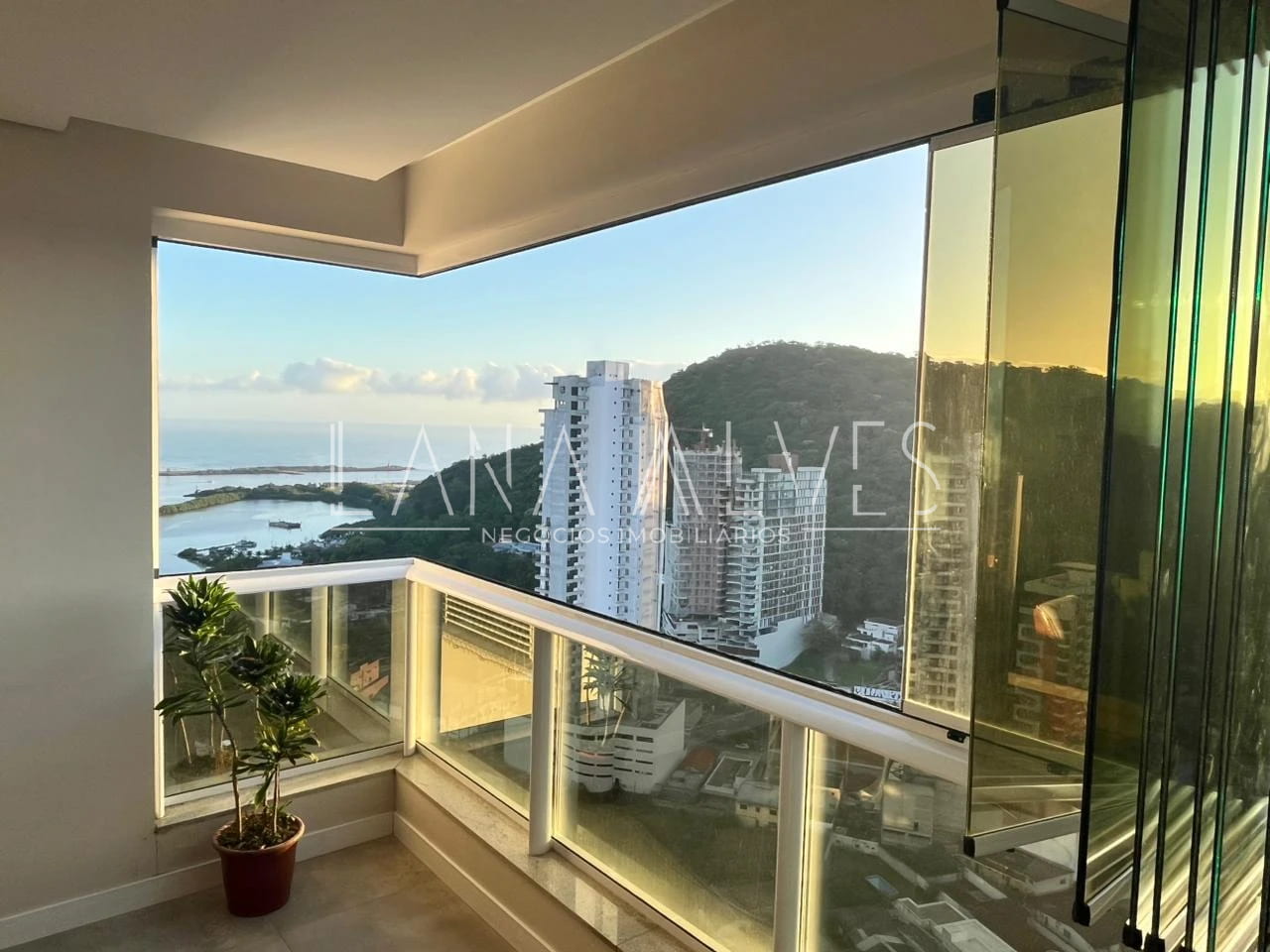 Apartamento, 2 quartos, 82 m² - Foto 2