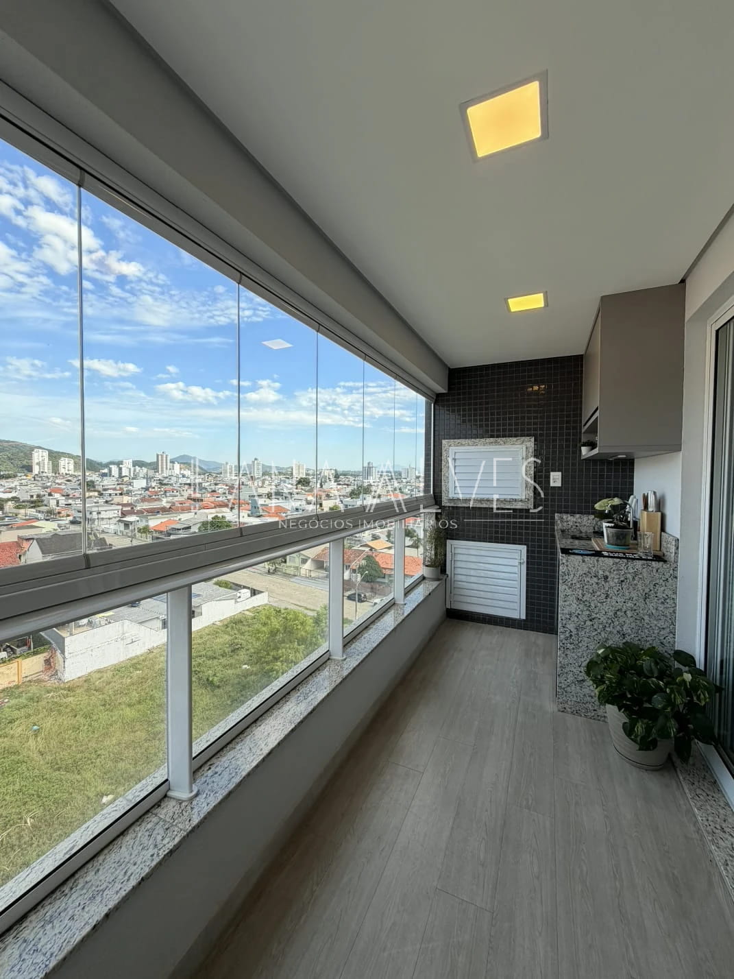 Apartamento, 2 quartos, 80 m² - Foto 1