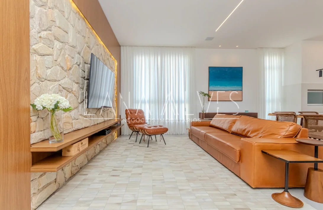 Apartamento, 3 quartos, 157 m² - Foto 1