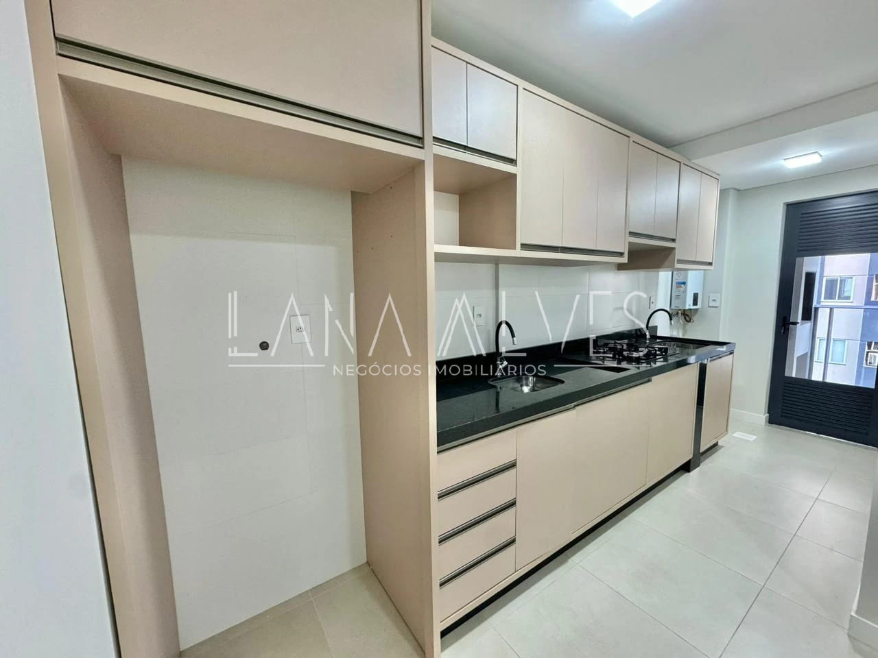 Apartamento, 2 quartos, 63 m² - Foto 2
