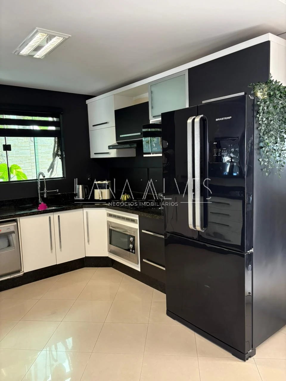 Casa, 2 quartos, 240 m² - Foto 11