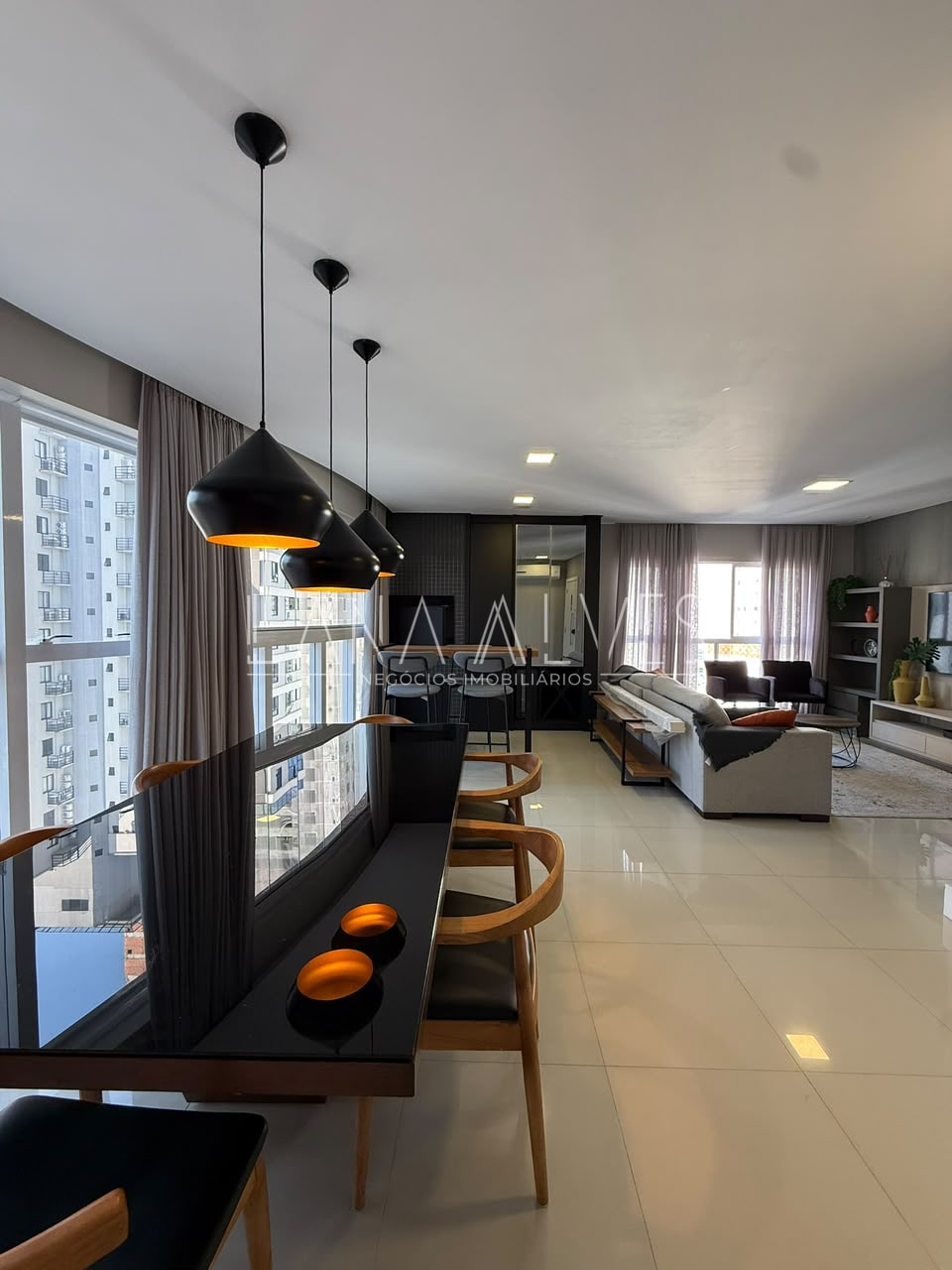 Apartamento, 3 quartos, 116 m² - Foto 1